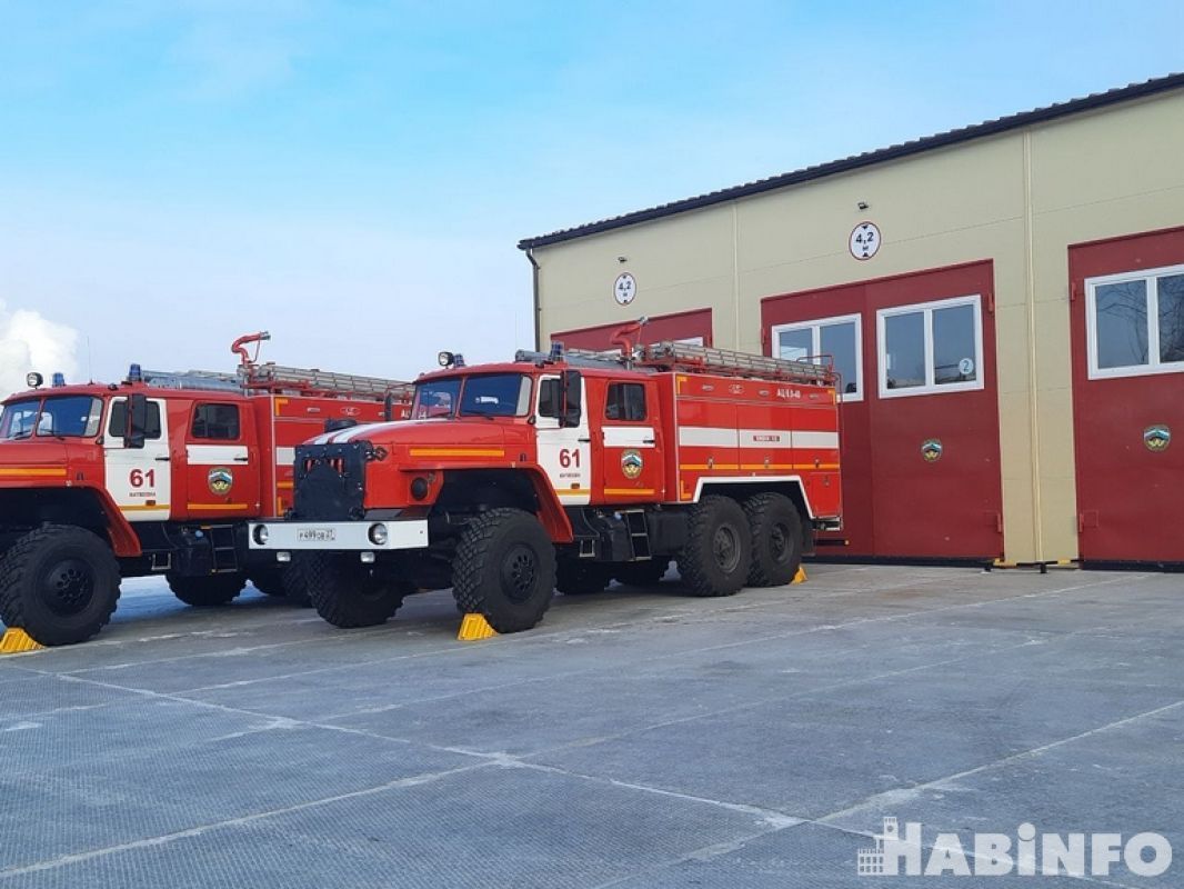 В городе Юности пожарные дважды выезжали на тушение мусора на лестничной клетке